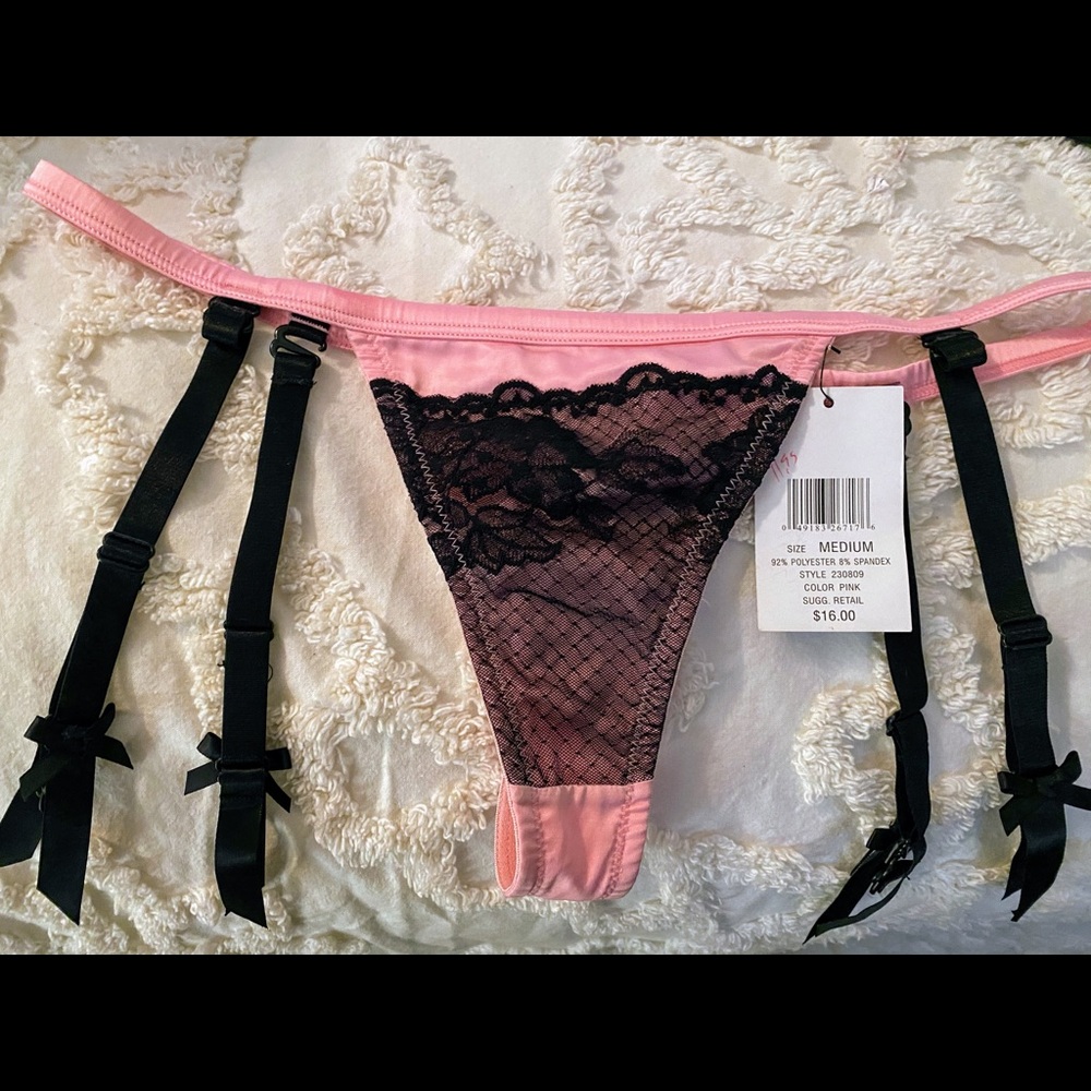 Rampage Garter